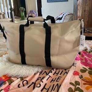 Rains weekend bag